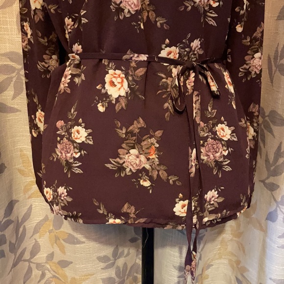 Forever 21 - Floral Blouse - Picture 3 of 6